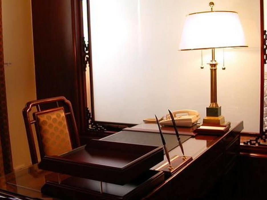 King'S Paradise Hotel Zhongli Eksteriør billede